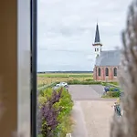 Hotel-restaurant Loodsmans Welvaren Den Hoorn (North Holland)