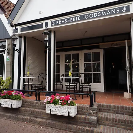 מלון Hotel-restaurant Loodsmans Welvaren