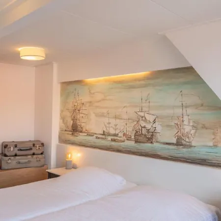Hotel-restaurant Loodsmans Welvaren فندق