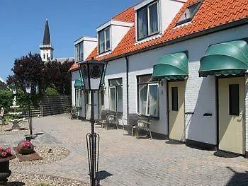 Hotel-restaurant Loodsmans Welvaren מלון